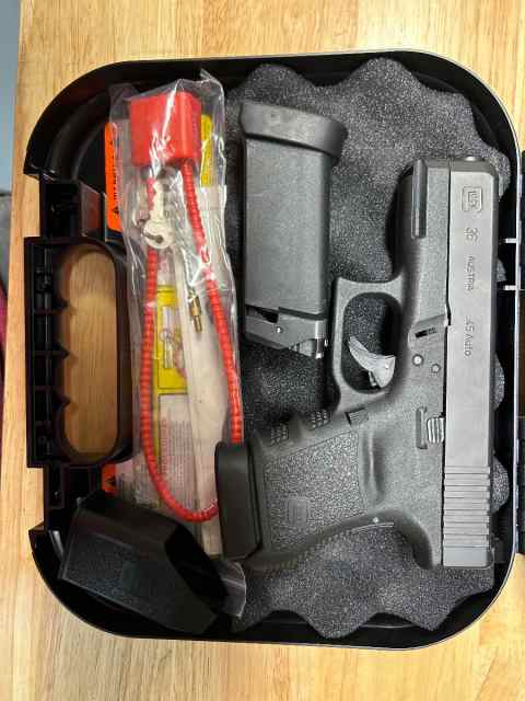 Glock 36 with Trijicon Night Sights