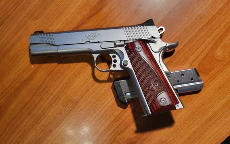 BRAND NEW Kimber 1911 Stainless ii 9mm + extra mag