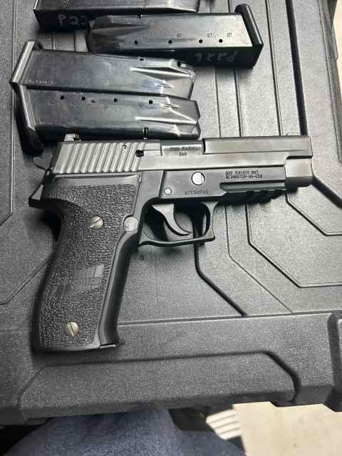 Sig Sauer MK25 P226 9mm