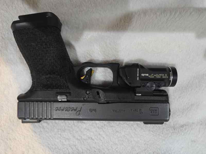 Glock 19 custom 