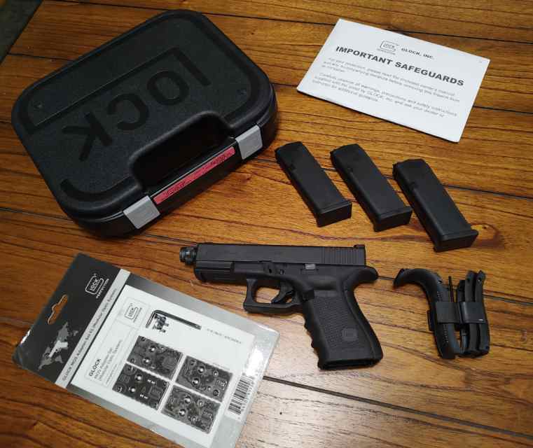 FT: Glock 19 MOS Gen4 Threaded Barrel MK27 MOD 2