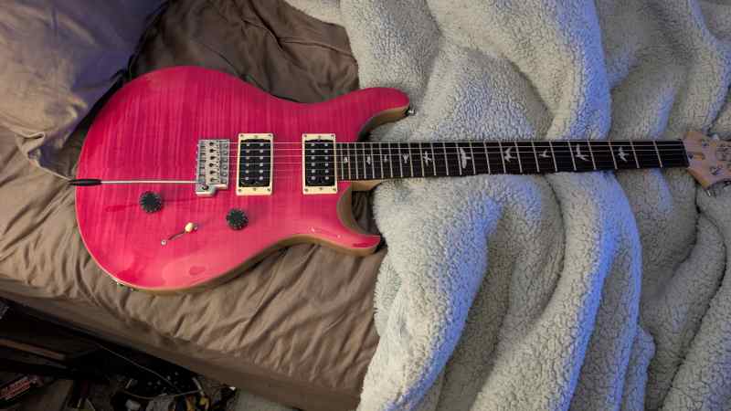 Paul Reed Smith custom 24 se Bonnie pink 8.5/10 