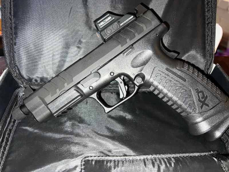 Springfield XDM Elite Tactical OSP with Holosun