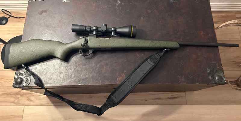 Weatherby Vanguard .223 w Leopold 