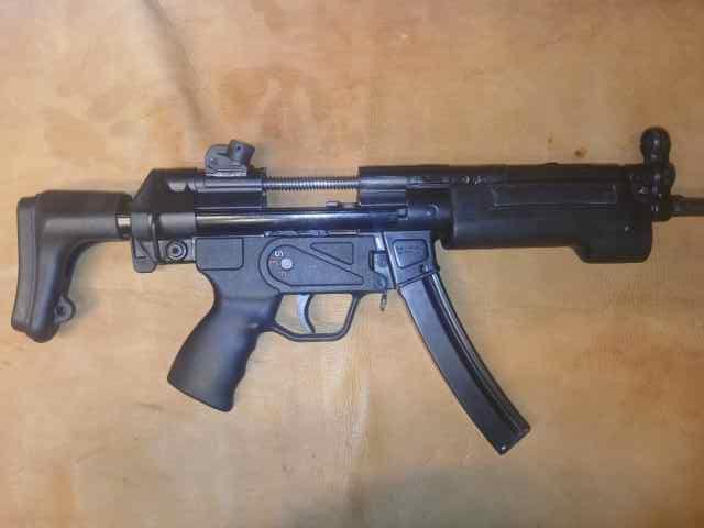 HK Mp5 parts kit  excellent condition 