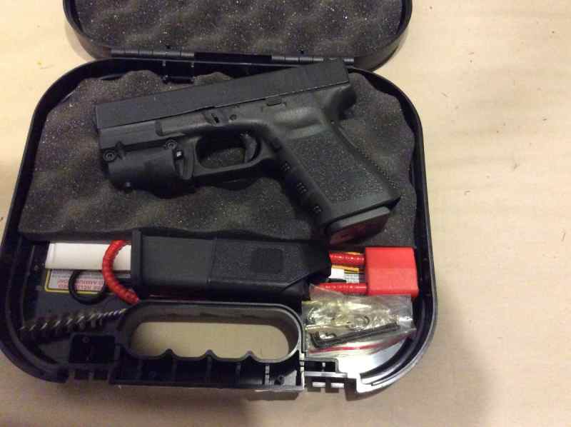 Glock 19 With Lazer