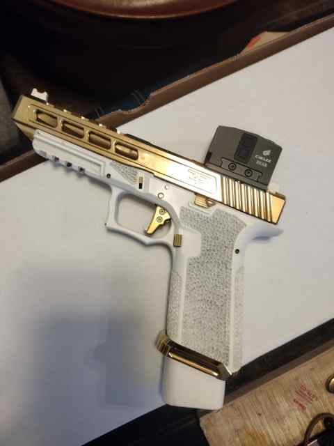 Custom Gold zaffirri Glock 34