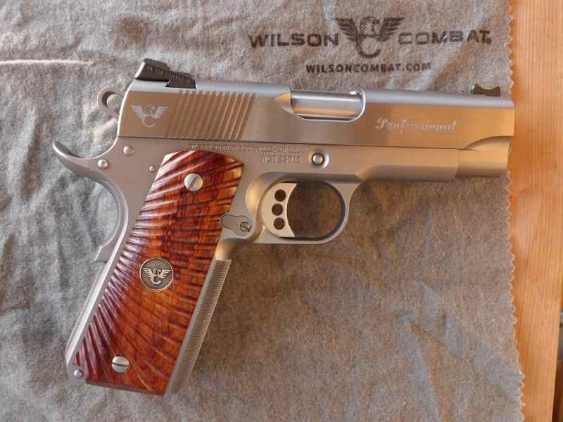Wilson Combat Professional Commander 9mm Stainless