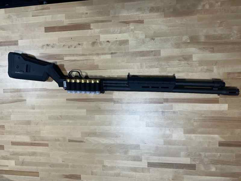 Mossberg 590 12 gauge