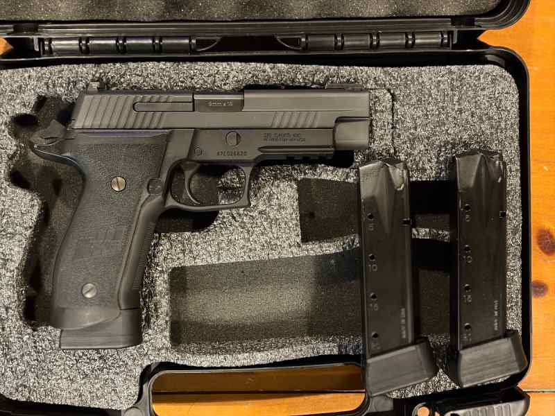 SIG P226 TACOPS