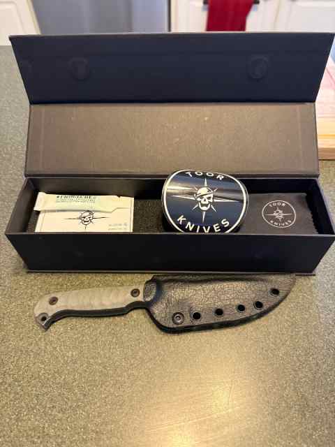 Toor knives Krypteia new in box