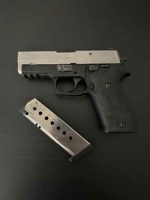 Sig Sauer P220 Carry Stainless .45
