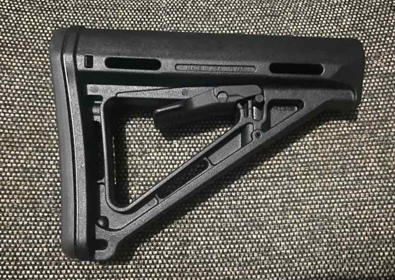 MAGPUL MOE CARBINE STOCK (MIL-SPEC)