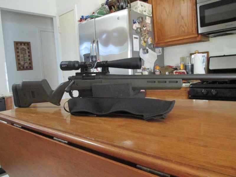 REMINGTON 700  FIVE R  in 6.5  CREEDMOOR,  MAGPUL 