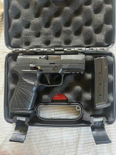 Glock 33,357sig w/40 S&amp;W bbl., night sights trade