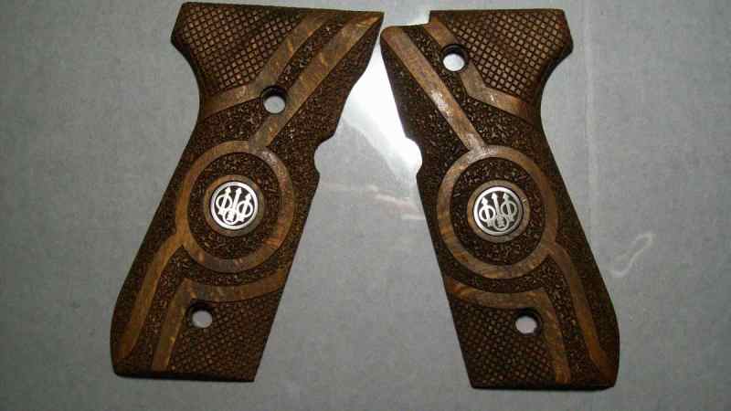 Beretta 92 Wood Grips