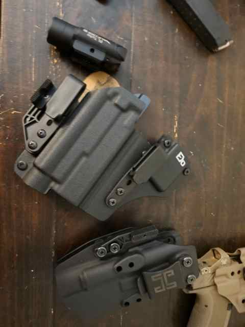 Olight turbo with appendix holster s Glock 19/17