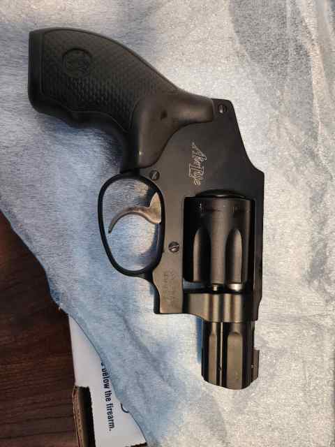 Smith&amp;Wesson 351C