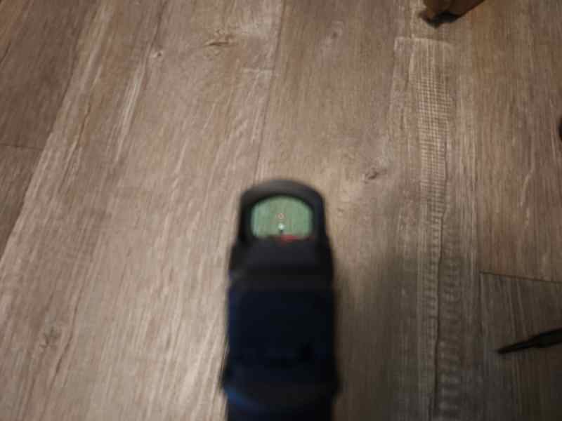 Dot Focus.jpg