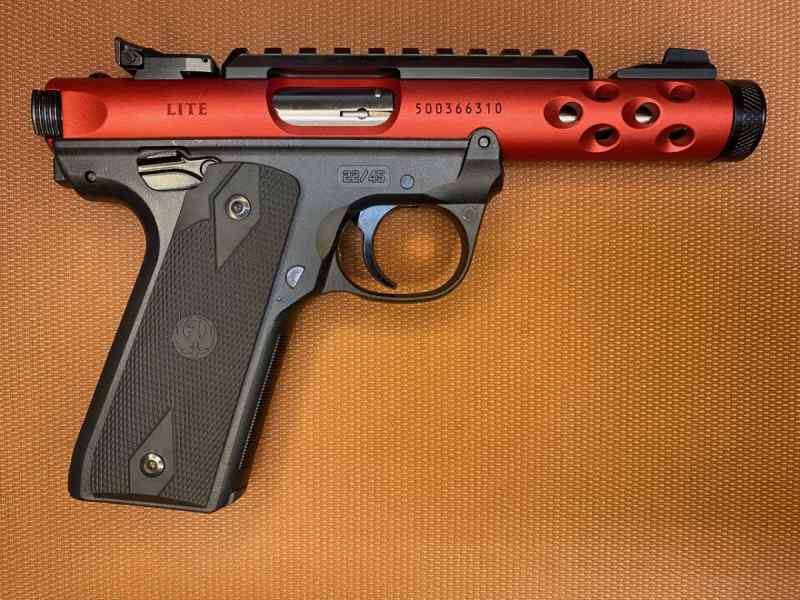 NEW IN BOX-Ruger Mark IV 22/45 Lite-22LR-4.4&quot;-Red