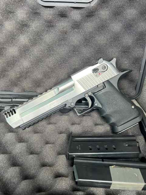 Desert eagle 50AE