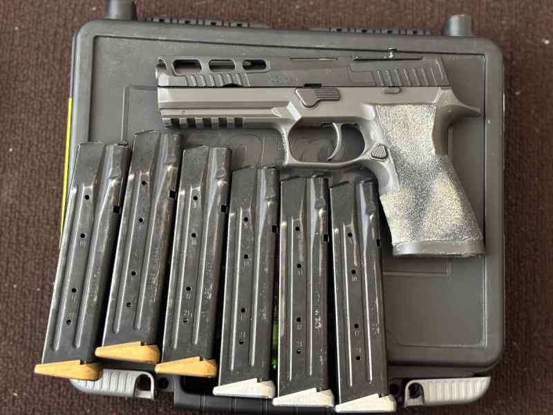 Sig P320 AXG Pro slide/Legion grip