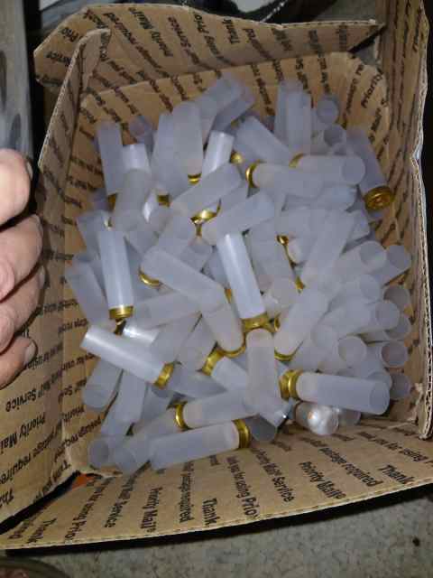 Brand new Fiocchi 12 gauge primed hulls 