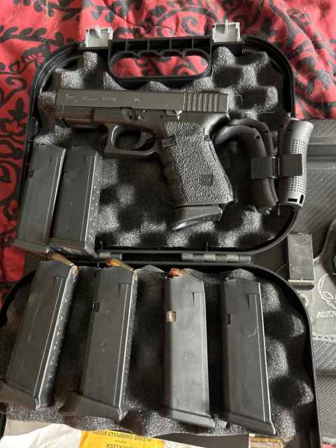 Glock 23 (New)