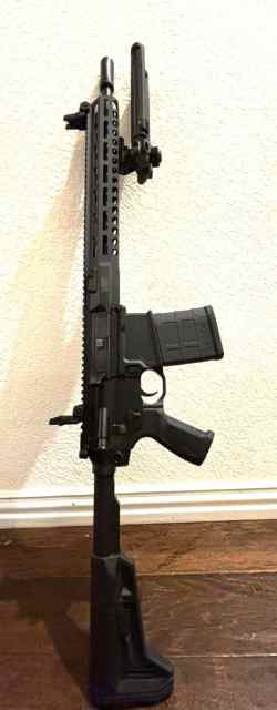 New Sig 716I TREAD with 500 rds and mags