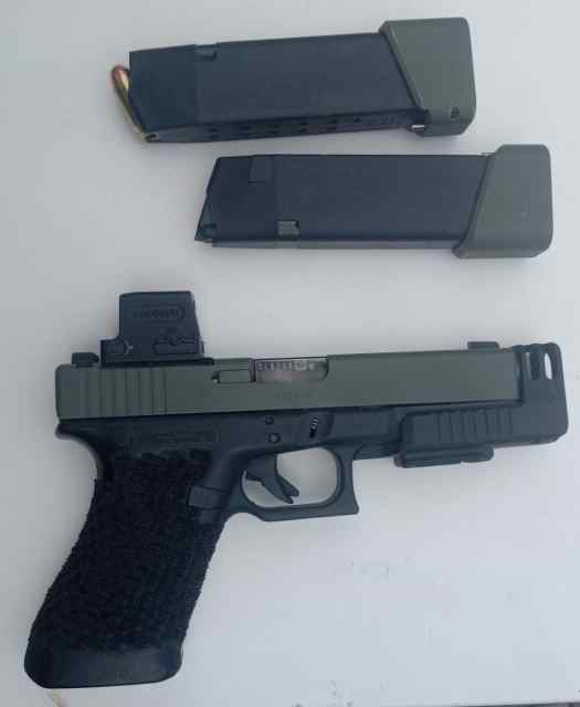 WTT Glock 21.3 for Glock 17.3