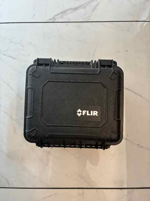 FLIR Breach PTQ136 Thermal Monocular + Wilcox L4 N