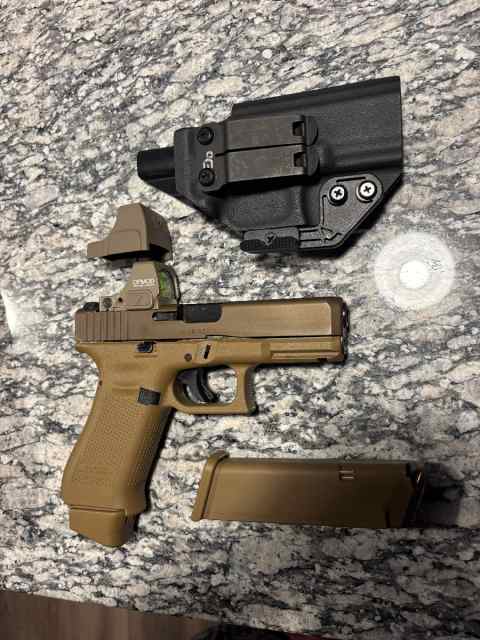 WTT/S Ported 19X w/ Defender ST &amp; extras