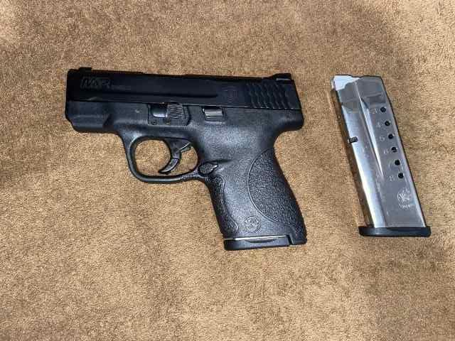 S&amp;W MP Shield Sub Compact w/ Holster + 2 Mags