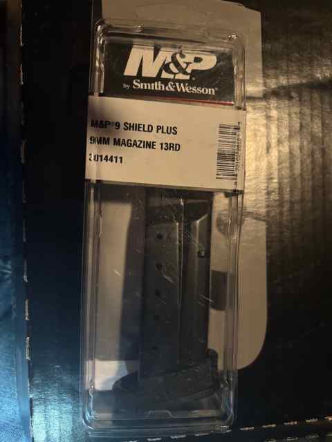 Shield plus 13rd mag wtt