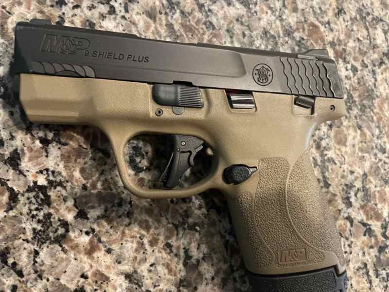 S&amp;W M&amp;P 9 SHIELD PLUS