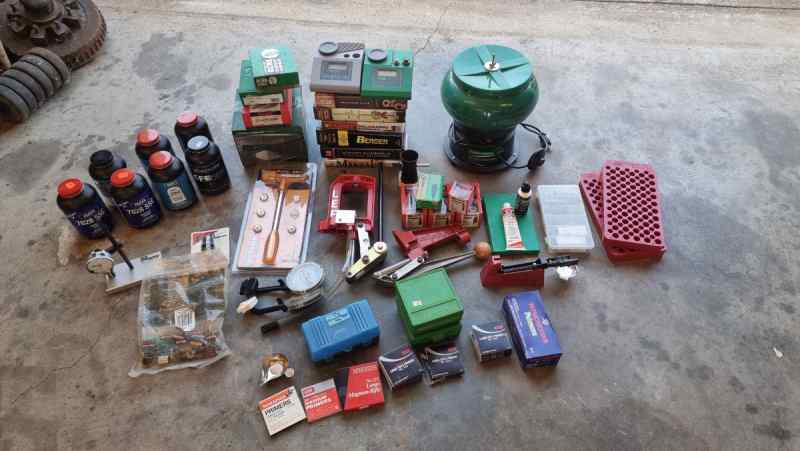 Lots of reloading equipment 