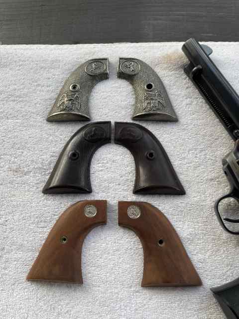 Colt grips